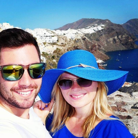 Meet Your Posher, Ashley! - Picture 5 of 8